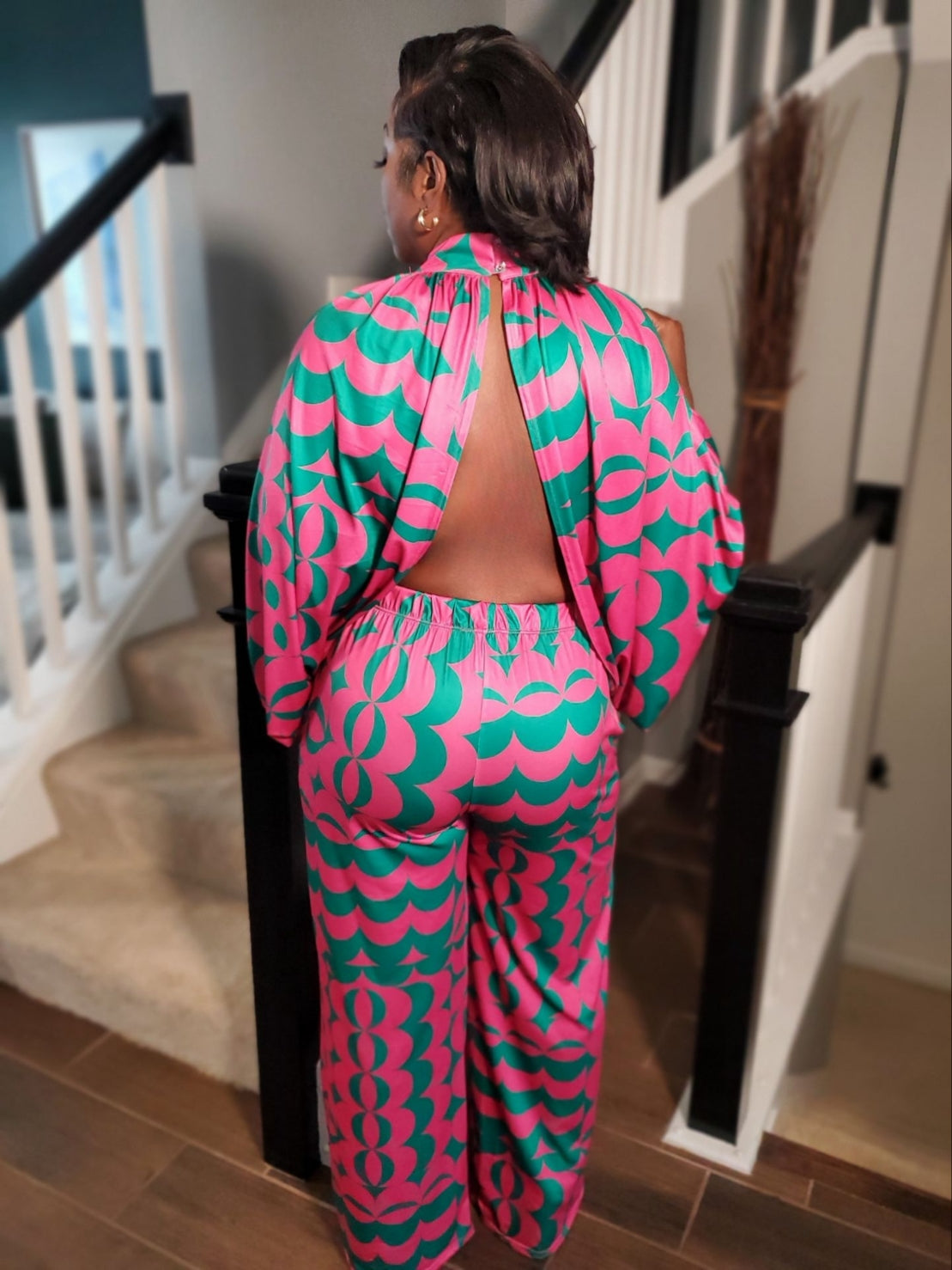 Bold & Beautiful Geometric 2-Piece Set | Review Description & Return Policy Prior To Purchase