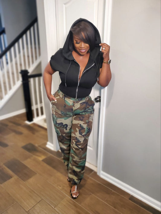 The Luxe Zip Cropped Hoodie Top | Review Description & Return Policy